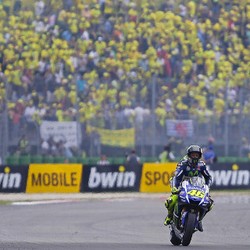 Di Kandangnya Sendiri, Rentetan Podium Rossi Terhenti