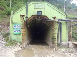 Panjang Terowongan Tambang Pongkor Setara Tinggi Puncak Carstensz