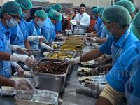 Menag Cicipi Katering Jamaah Haji