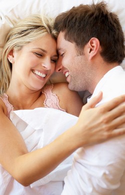 Ini Pentingnya Mengobrol Soal Seks dengan Pasangan