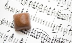 Penyedia Layanan Radio Internet Ini Coba Pasangkan Makanan dengan Musik