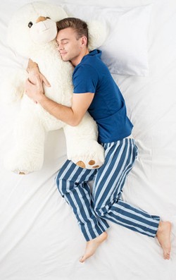 So Sweet, 40% Pria Masih Tidur Bersama Boneka Teddy Bear Masa Kecil