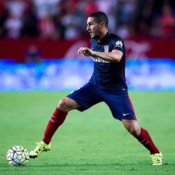 Koke Waspadai Podolski dan Sneijder