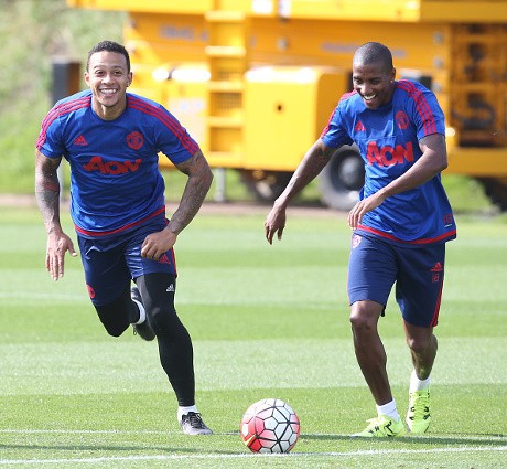 Young Siap Dimainkan Jadi Striker