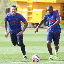 Young Siap Dimainkan Jadi Striker