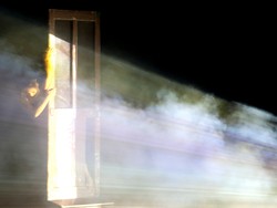 Lewat I Think... Thonk, Koreografer Yola Yulifianti Beraksi Oktober