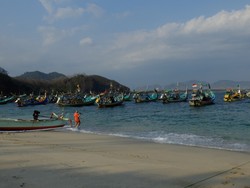 Tanjung Papuma, Pantai Sunrise & Sunset Primadona Jember