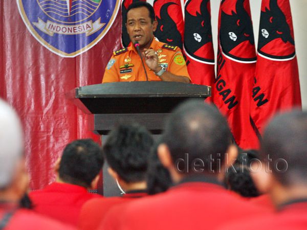 Basarnas Latih Relawan Baguna PDIP