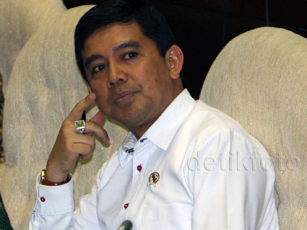 Yuddy Chrisnandy Raker dengan Komisi II