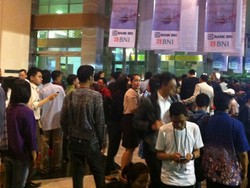 Ribuan Penonton Mulai Penuhi Arena Konser Metamorfosa Andien