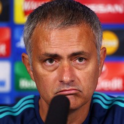 Mourinho Tak Bahagia karena Tak Terbiasa dengan Kekalahan