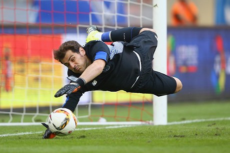 Casillas Segera Samai Rekor Xavi, Berhasrat Antar Porto ke Final