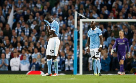 Malam Kelabu di Kota Manchester