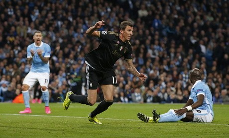 Juventus Taklukkan City 2-1