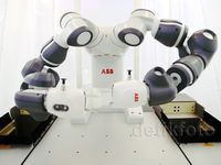 Robot Yumi Hadir di Indonesia