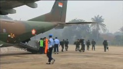 Pasukan TNI Dikerahkan Untuk Padamkan Kebakaran Hutan di Riau