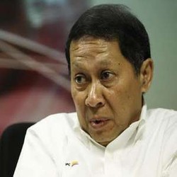 RJ Lino Menangkis Kepretan Rizal Ramli