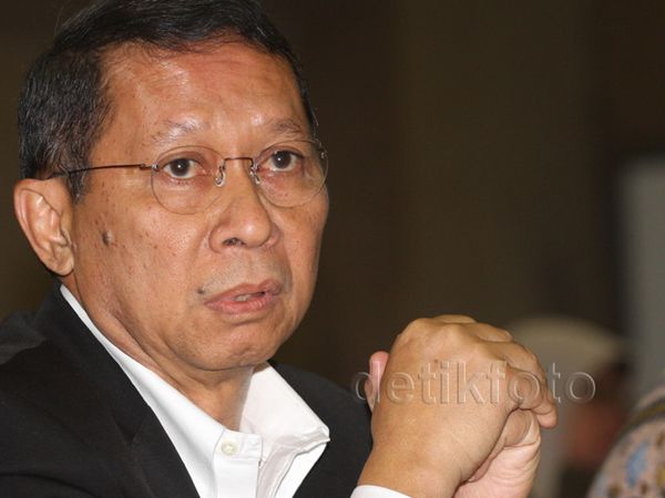 RJ Lino Raker dengan Panja Komisi VI