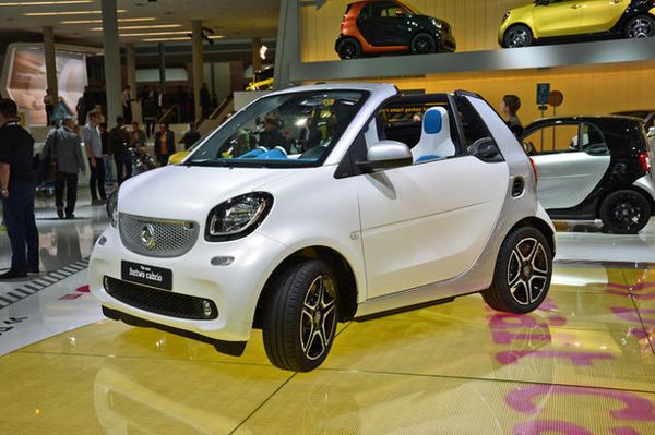 Smart ForTwo Cabrio Jadi Perhatian di Frankfurt