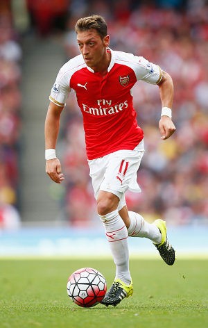 Wenger Bikin Oezil Tampil Lebih Baik