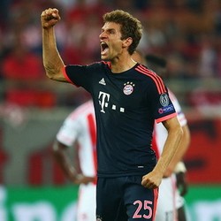 Berniat Kirim Umpan Silang, Mueller Malah Bikin Gol