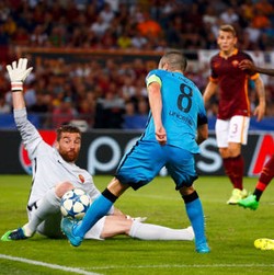 Umpan-Umpan Silang Barca di Olimpico