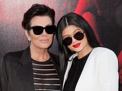Sang Ibu Ngaku Kesulitan Besarkan Kylie Jenner