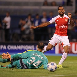Sinyalemen Positif Walcott di Balik Kekalahan Arsenal