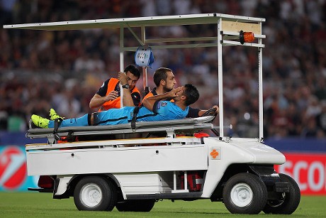 Enrique Sebut Rafinha Cedera Parah