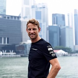 Jenson Button Bahas soal Kabut Asap