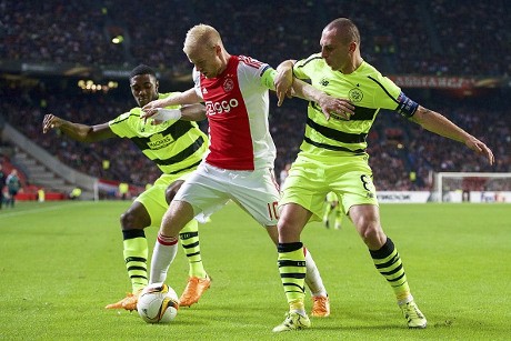 Ajax-Celtic Berbagi Angka 2-2