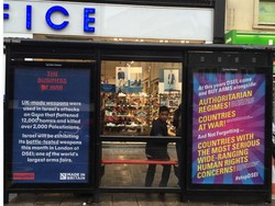 300 Poster Bansky Menyerang Jalanan London