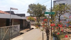 8 Bangunan Belum Bebas di Jalur Proyek Kereta Pelabuhan Priok