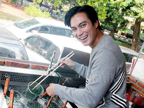Pecinta Mi, Baim Wong Jualan Mi Yamin Lho