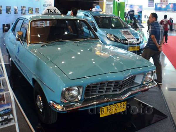 Pameran Transportasi Menarik Perhatian Pengunjung