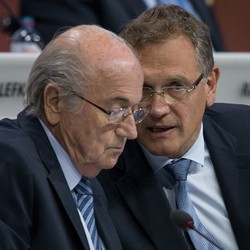 Jerome Valcke Dibebastugaskan dari FIFA