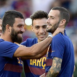 Rafinha Cedera, Barca Disebut Bisa Daftarkan Turan atau Vidal