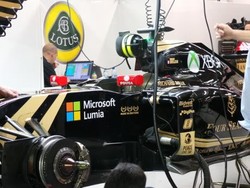 Teknologi Microsoft di Balik Balapan F1