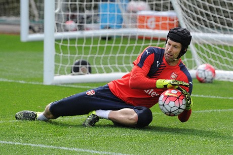 Wenger Optimistis Cech Tak Masalah Hadapi Mantan Klub