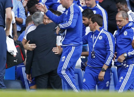 Tak Mainkan Terry, Ini Penjelasan Mourinho