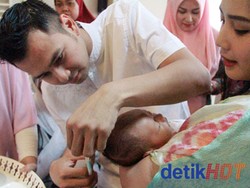 Raffi Ahmad Minta Melly Goeslaw dan Charly Buat Lagu untuk Anaknya