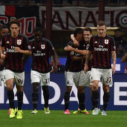 Bacca Dua Gol, Milan Menang 3-2