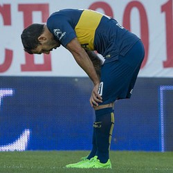 Tekelnya Bikin Kaki Lawan Patah, Tevez Minta Maaf