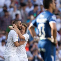 Benitez Akui Granada Sulitkan Madrid