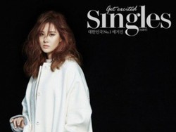 Hii...! Pakai Mantel Kebesaran, Seohyun SNSD Tampak Seperti Hantu