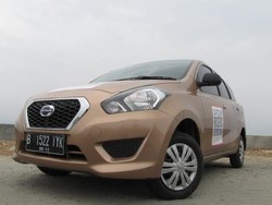 Adu Gengsi, Pedagang di Pasar Tradisional pun Beli Mobil LCGC