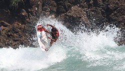 Lomba Surfing Internasional Kembali Digelar di Pantai Pulau Merah