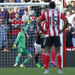 Penyelamatan Fantastis De Gea yang Bikin Lawan Cuma Bisa Memuji