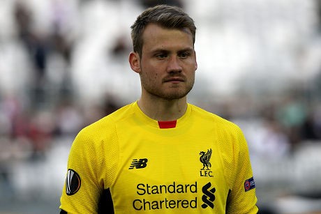 Mignolet Tak Akan Ubah Gaya Main