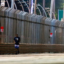 Soal Penyusup di Lintasan GP Singapura